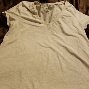 Short sleeved maternity top xl  dup brand